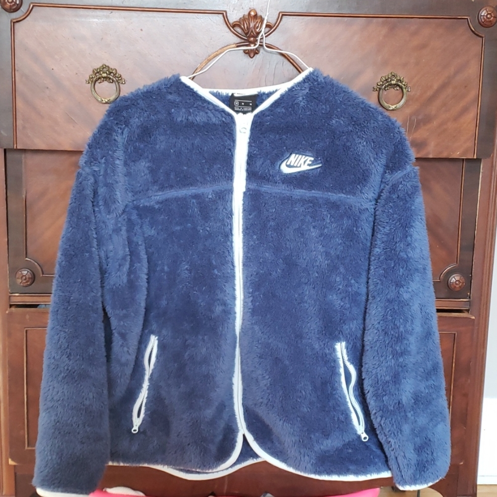 Nike zip up